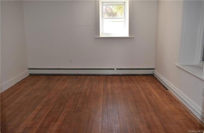 Building Photo - 23 Clark Ave