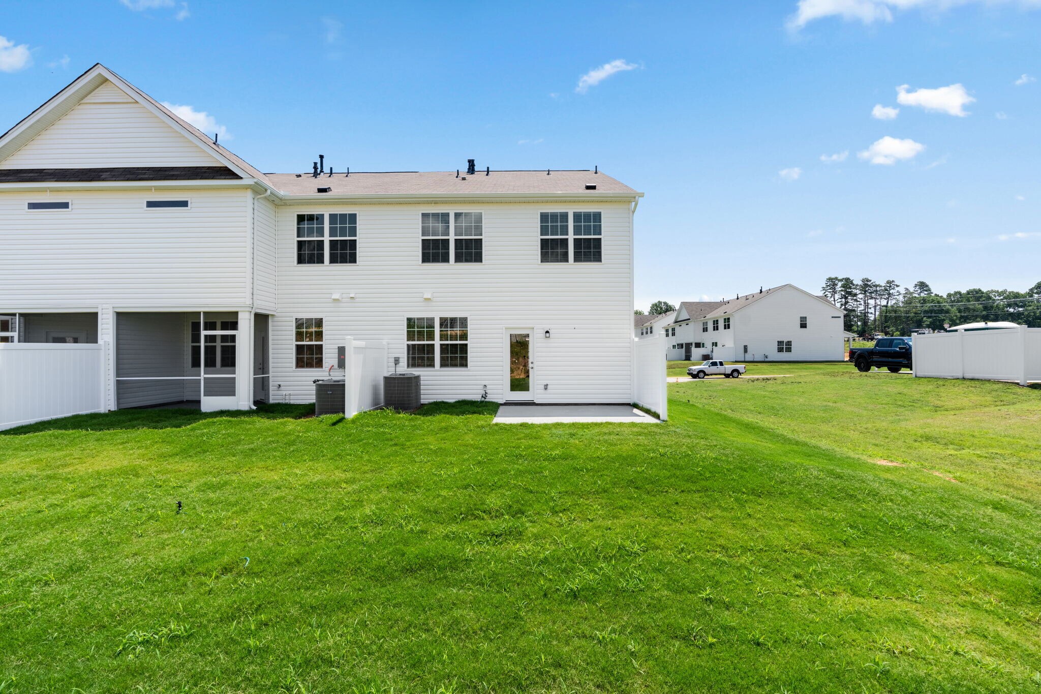 Building Photo - 615 Blaire Ridge Way
