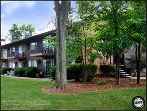 Building Photo - Oklahoma Gardens