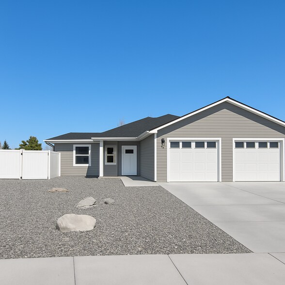 Building Photo - 119 Grant Dr