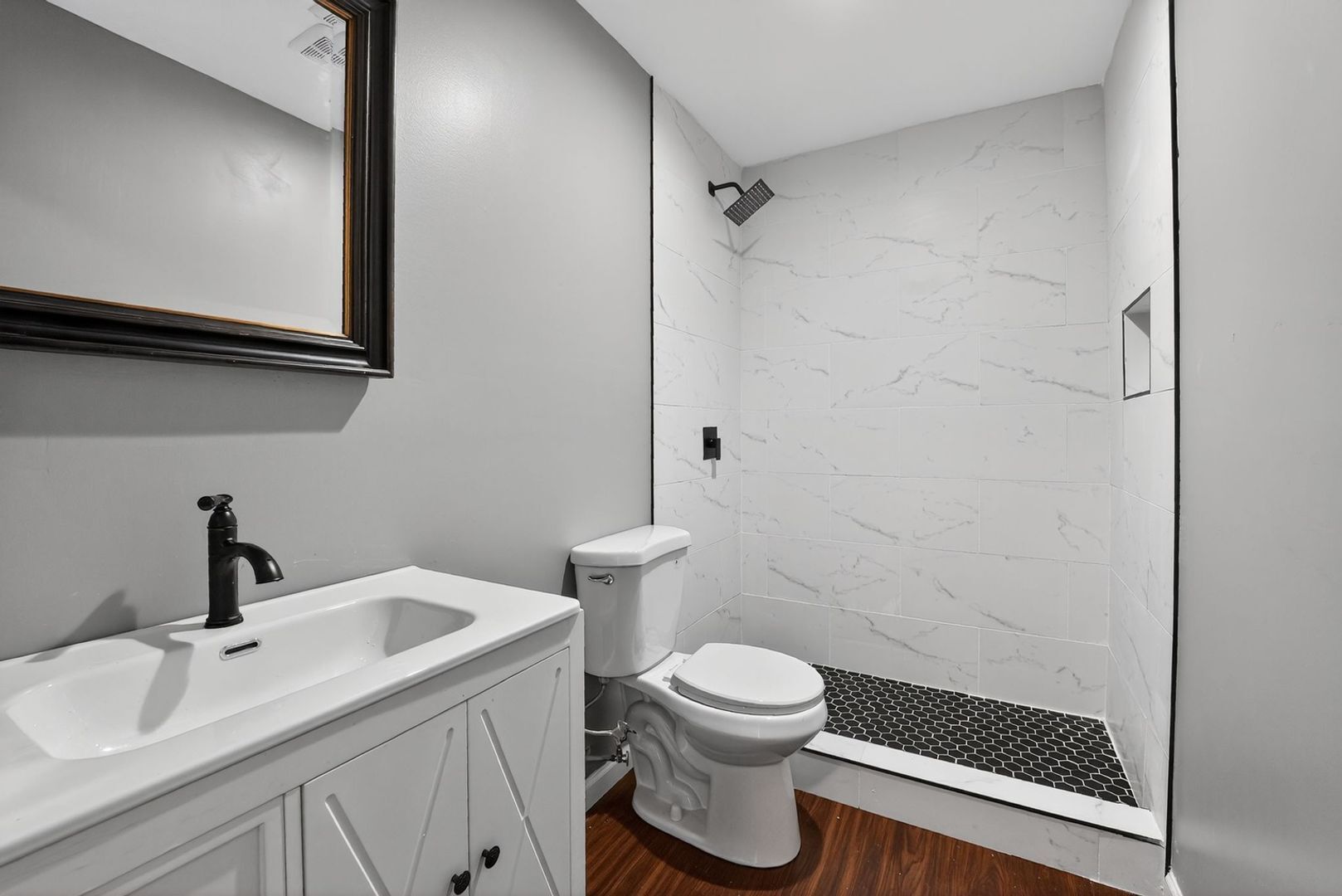 Building Photo - 313 Olympian Dr