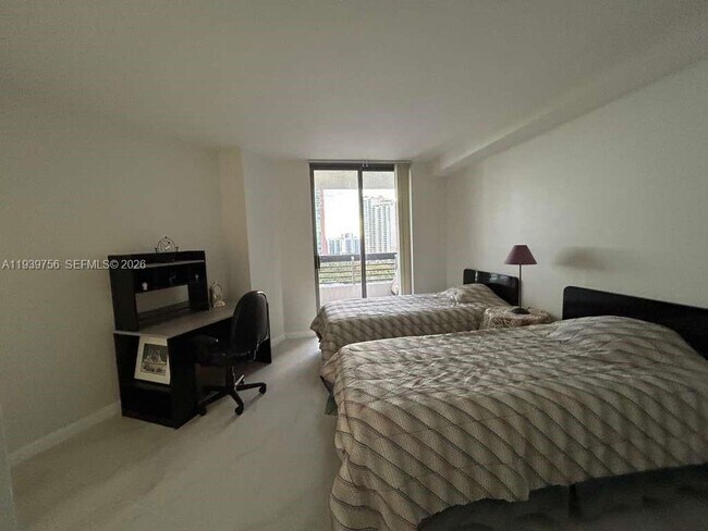 Building Photo - 3400 NE 192 St