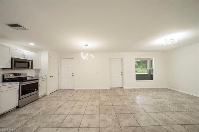 Building Photo - 4733 29th St SW