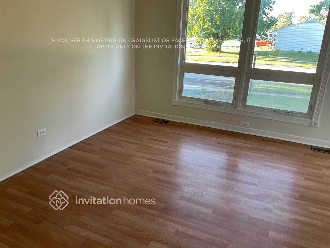 Building Photo - 3950 171st Pl