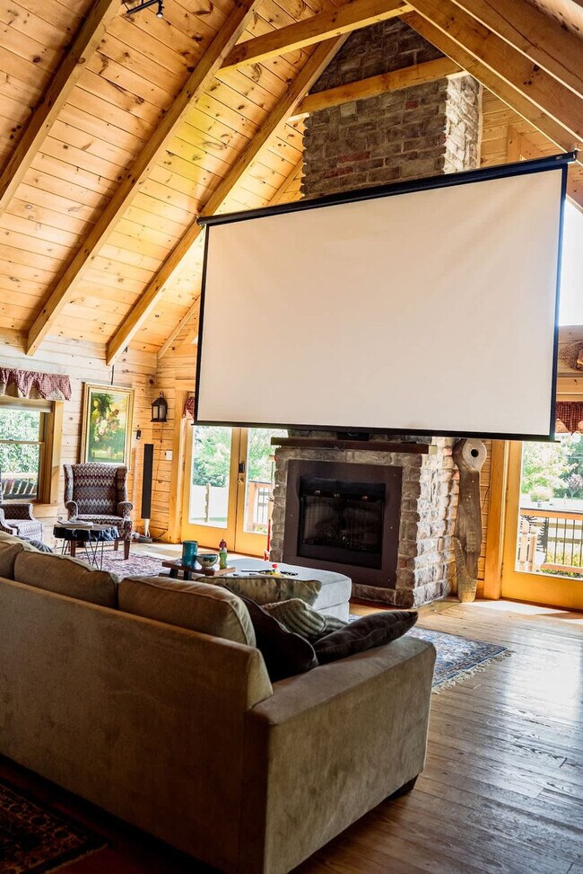 Building Photo - 7223 Ferry Rd