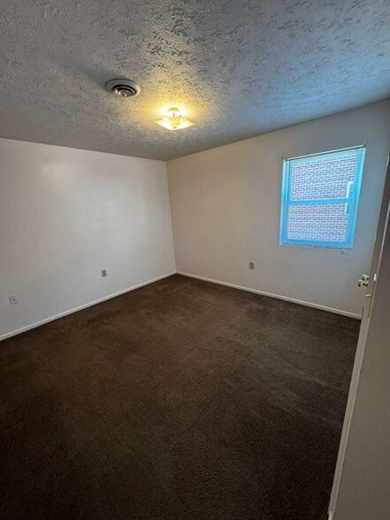 Layout H - Bedroom 1 - Red Coat Manor Apartments