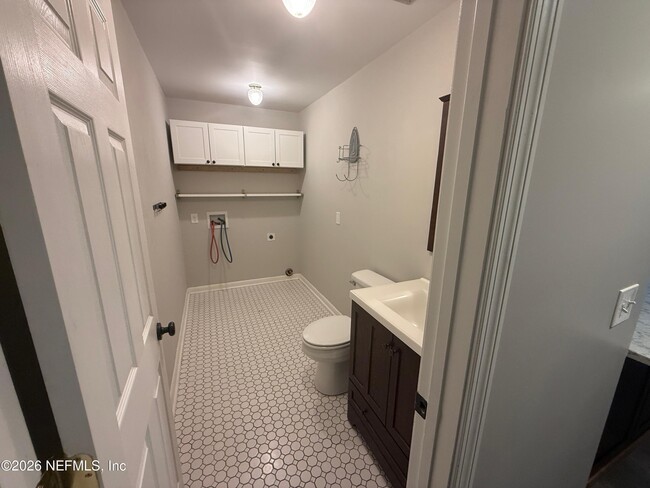 Building Photo - 2374 Stafford Dr