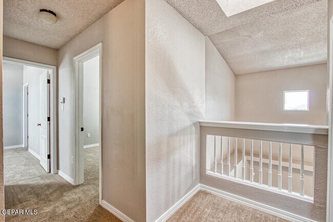 Building Photo - 12760 Tierra Alexis Dr