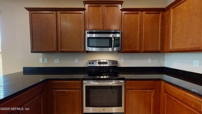 Building Photo - 15858 Lexington Park Blvd