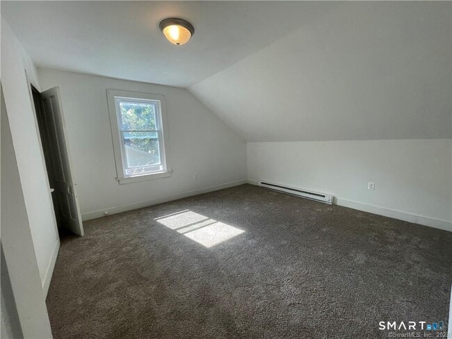 Building Photo - 155 Riverside Dr