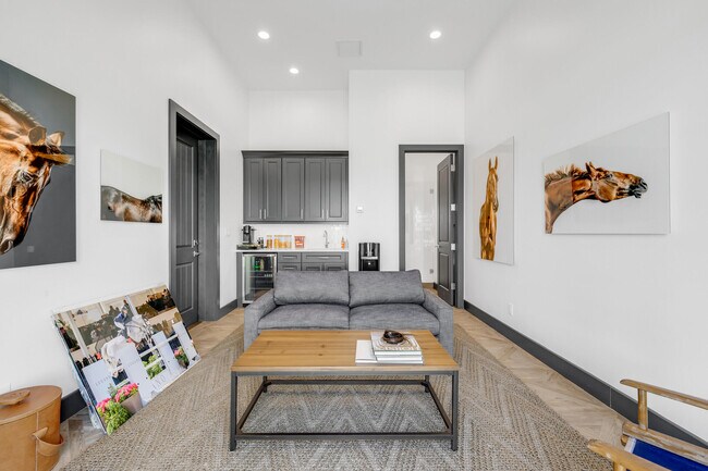 Building Photo - 5181 Lasso Wy