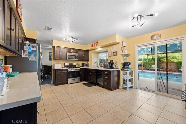 Building Photo - 7726 Whitney Dr