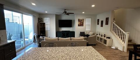 Building Photo - 215 Silver Fir Ct