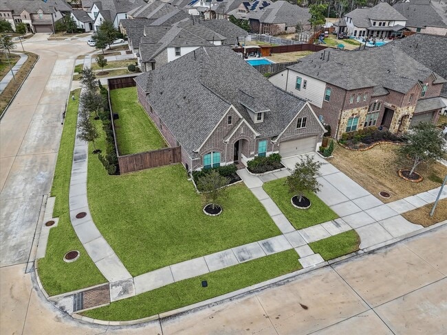 Building Photo - 16503 Whiteoak Canyon Dr
