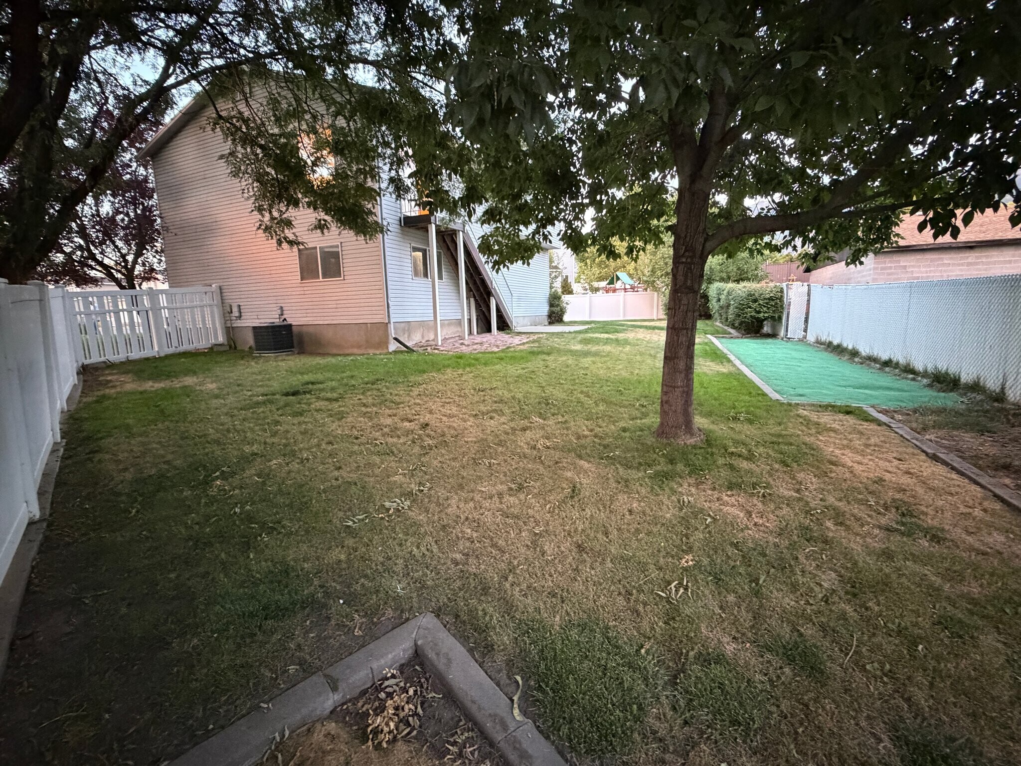 Building Photo - 482 S 1300 E