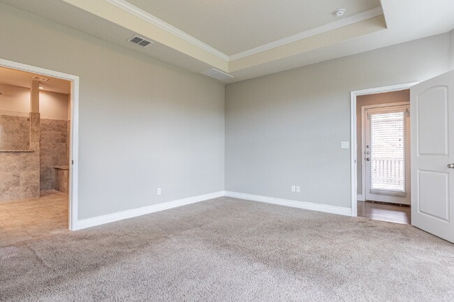 Building Photo - 27462 Paraiso Sands