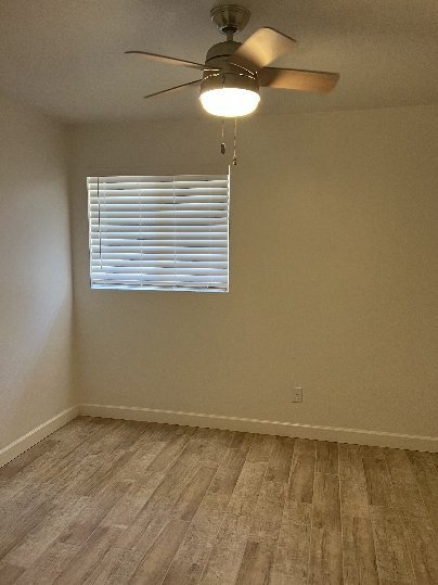 Building Photo - 1468 E Hedrick Dr