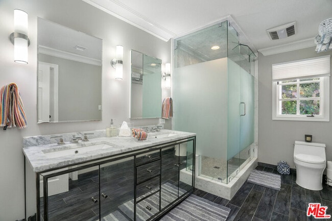 Building Photo - 5420 Indian Trail Ct