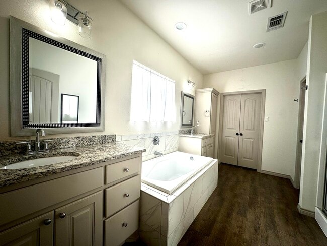 Building Photo - 7907 Avenue O