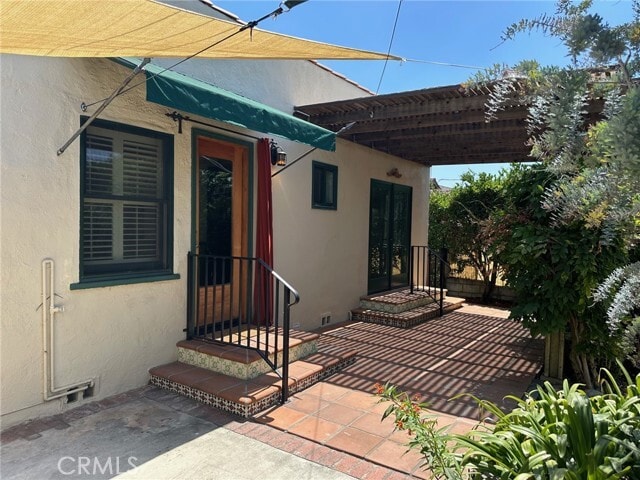 Building Photo - 223 Segovia Ave