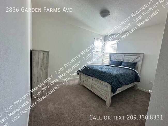 Building Photo - 2836 Garden Farms Ave