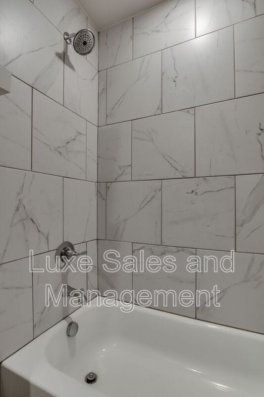 Building Photo - 10809 NW 119th St