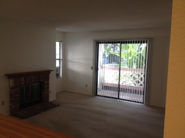 Building Photo - 9479 Fairgrove Ln