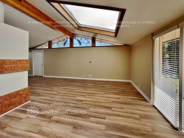 Building Photo - 22238 Flanco Rd