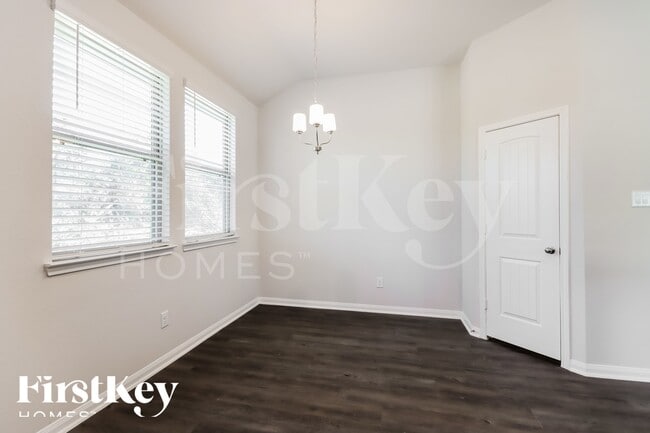 Building Photo - 255 Rd 5102F