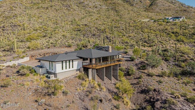 Building Photo - 6111 Victoria Dr