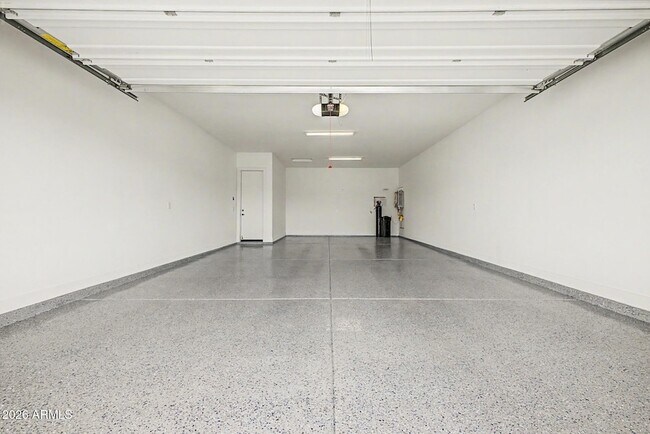 Building Photo - 2083 E Scorpio Pl