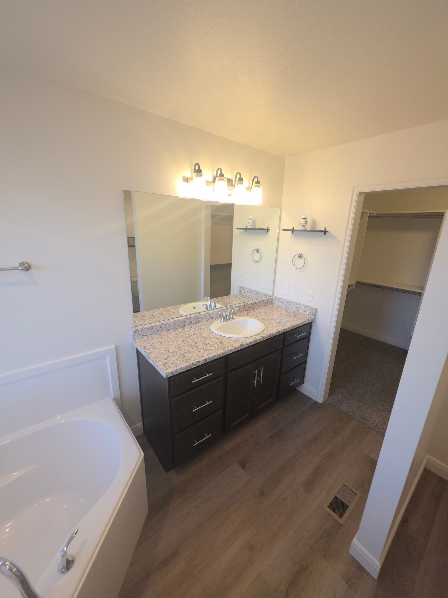 Building Photo - 250 W 1200 S