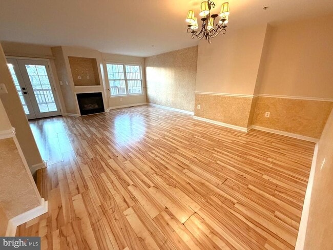 Building Photo - 540 Bridgeport Pl