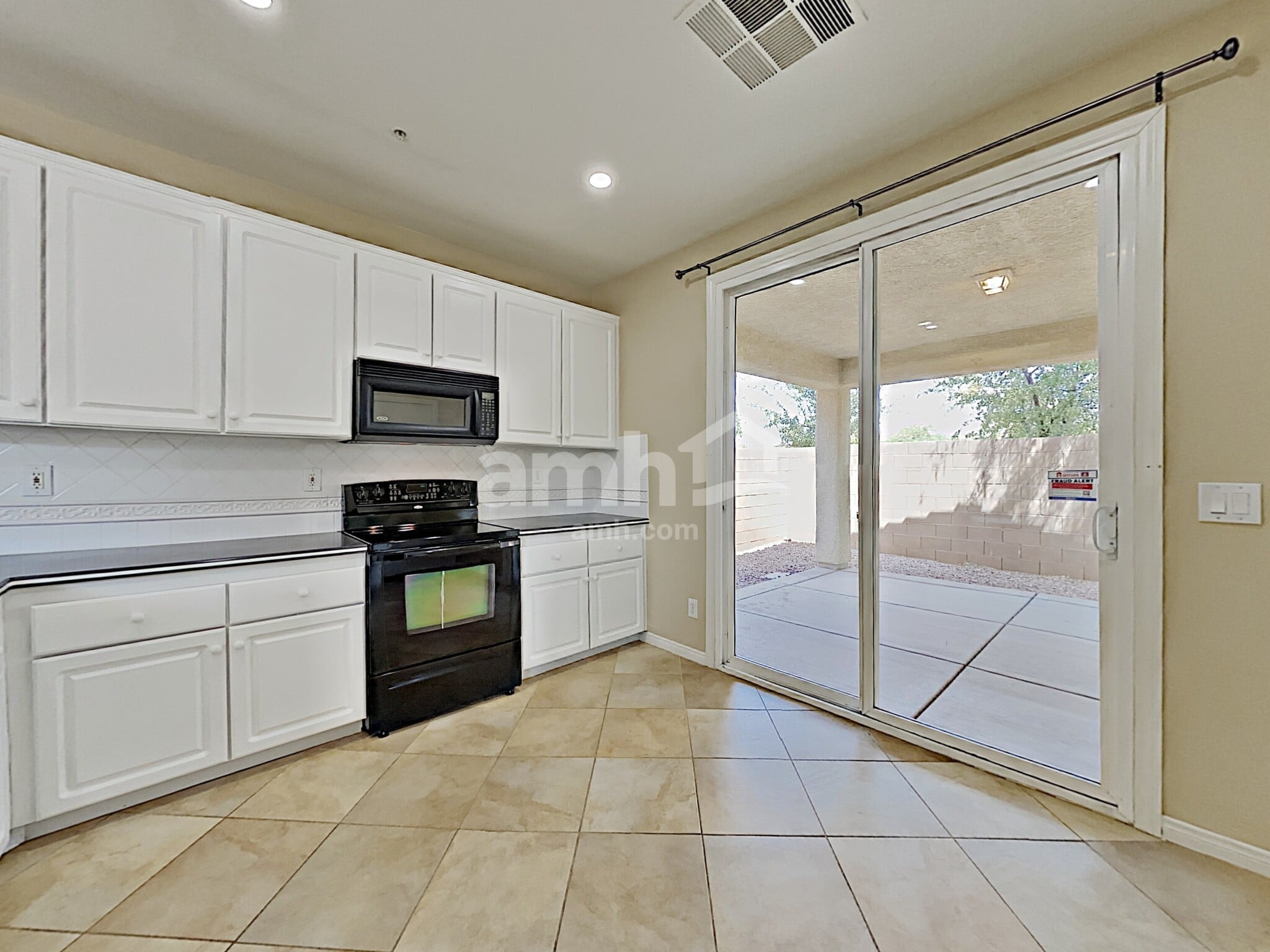 Building Photo - 174 Cloud Cover Ave