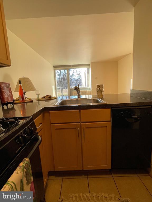 Building Photo - 800 4th St SW