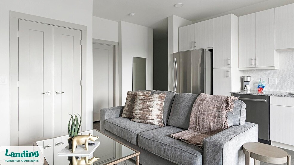 Primary Photo - 3383 Cedarplaza Ln