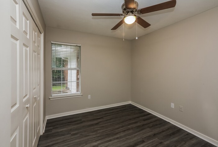 Building Photo - 219 Falcon Cove