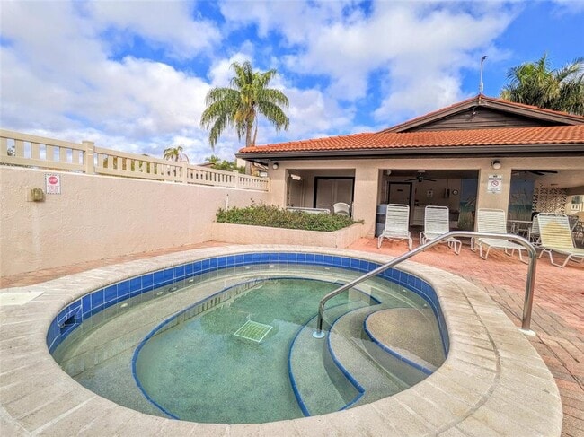 Building Photo - 3848 59th Ave W