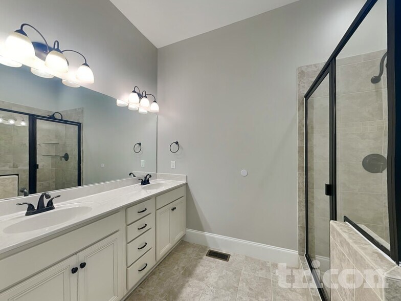 Building Photo - 162 Cobbler Cir