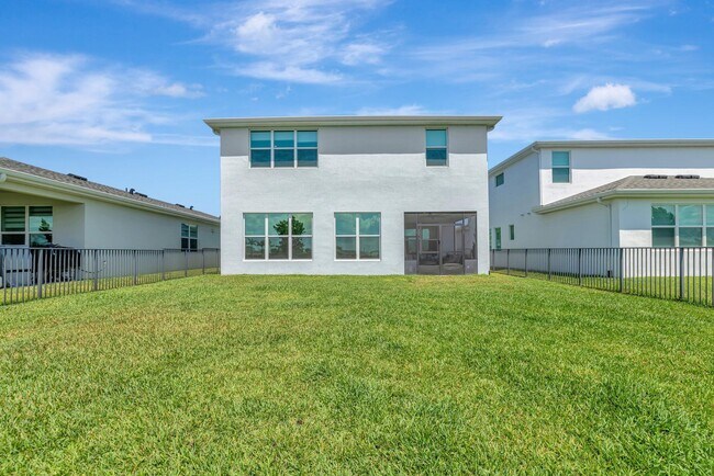 Building Photo - 10696 SW Estella Ln