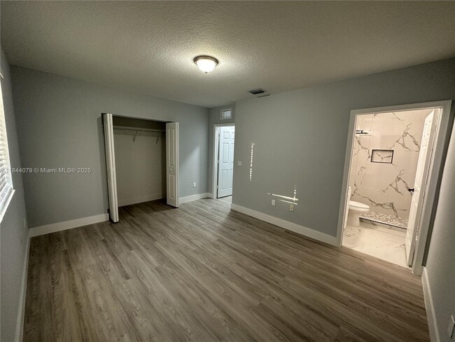 Building Photo - 2764 SW 83rd Ave