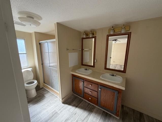 Building Photo - 1620 E Reno Rd