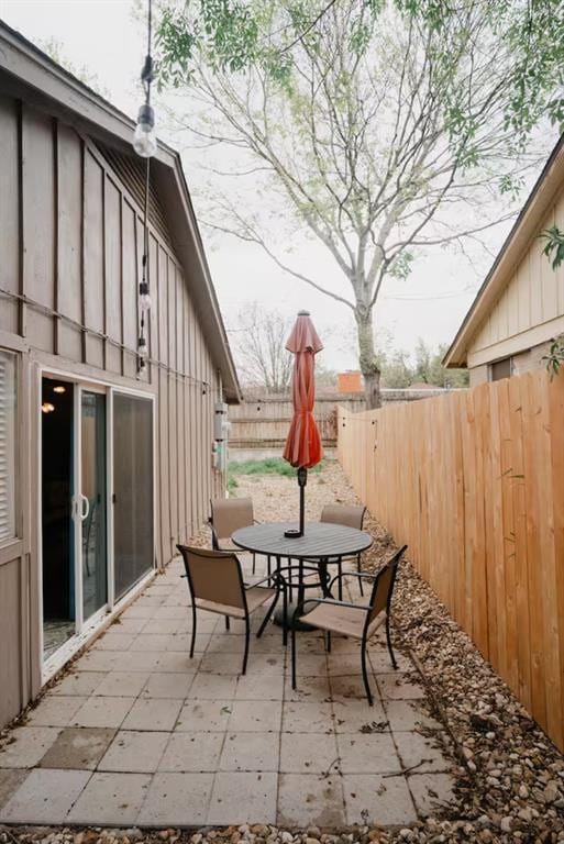 Building Photo - 9011 Quail Valley Dr