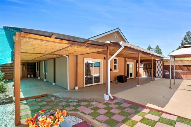 Building Photo - 8404 Misty Pass Way