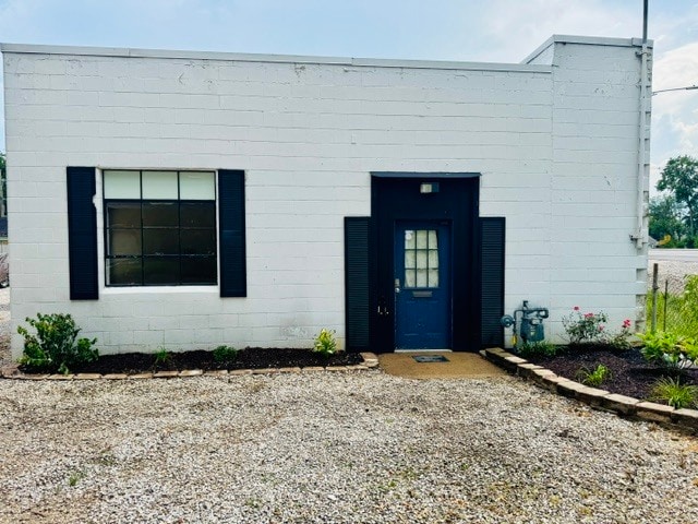 Building Photo - 1301 E Missouri St