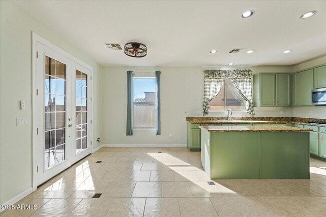 Building Photo - 26051 N 163rd Dr