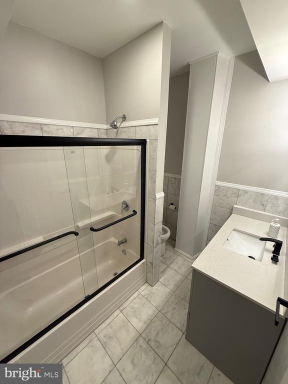 Building Photo - 2008 Chestnut St