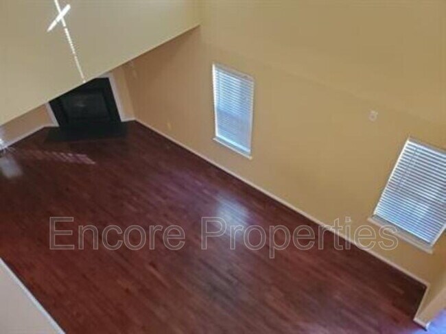 Building Photo - 4520 Shady Side Ln