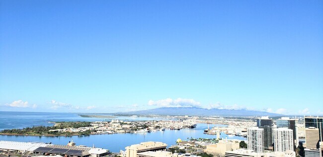 Building Photo - Keola Lai Penthouse 2 Bedroom 2 Bathroom 2...