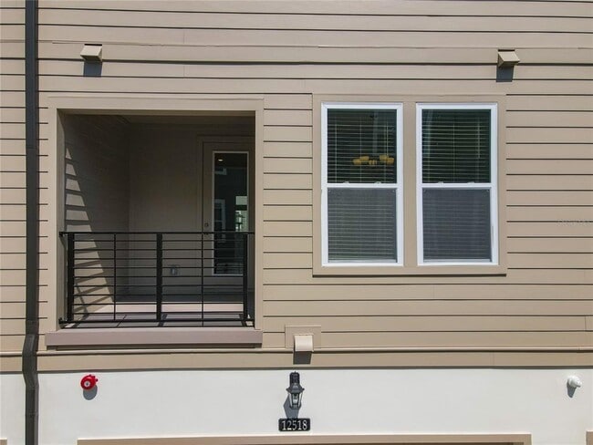 Building Photo - 12518 Willstatter Ave